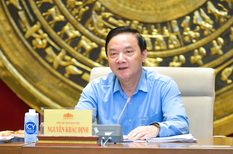 Phó Chủ tịch Quốc hội Nguyễn Khắc Định phát biểu tại cuộc làm việc