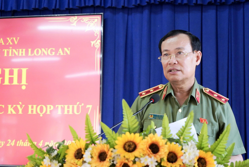 Chủ nhiệm Ủy ban Quốc phòng và An ninh, Trung tướng Lê Tấn Tới tiếp xúc cử tri tại huyện Đức Huệ, tỉnh Long An -0