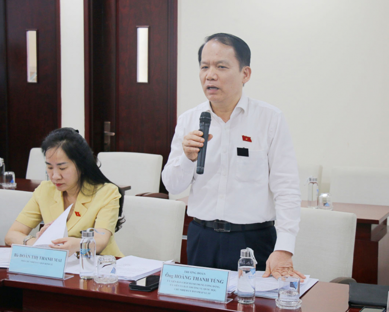 Đoàn giám sát của Ủy ban Thường vụ Quốc hội về đơn vị sự nghiệp công lập làm việc với Đại học Quốc gia TP. Hồ Chí Minh -0