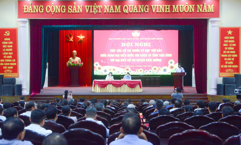 Phó Chủ tịch Quốc hội Nguyễn Khắc Định tiếp xúc cử tri tại Thái Bình -0