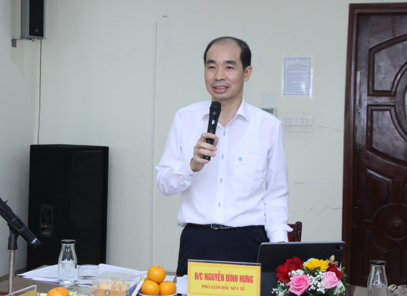 Phó Giám đốc phụ trách Sở Y tế TP. Hà Nội Nguyễn Đình Hưng phát biểu 