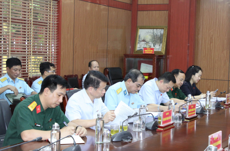 Đoàn khảo sát của Ủy ban Quốc phòng và An ninh làm việc với UBND huyện Kim Động, tỉnh Hưng Yên