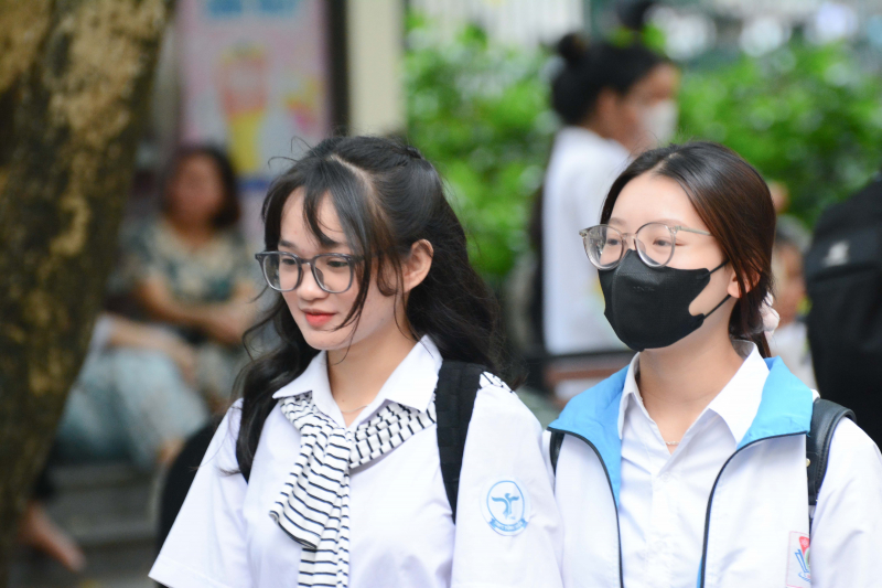 Hôm nay hàng nghìn thí sinh tới Đại học Sư Phạm Hà Nội thi đánh giá năng lực  -0