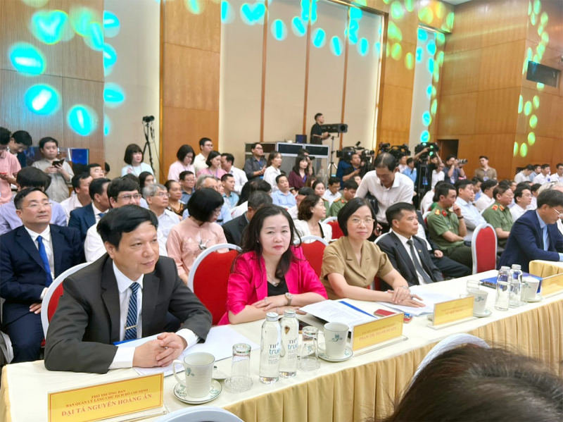 Thủ tướng dự lễ chào mừng Ngày khoa học và Công nghệ Việt Nam 2024