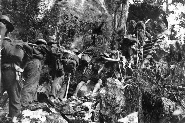 Các lực lượng làm nhiệm vụ trên tuyến đường Trường Sơn - đường Hồ Chí Minh	 Ảnh: TL