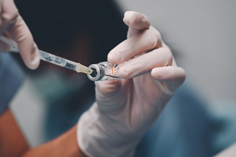 Bộ Y Tế : Lần đầu cấp phép sử dụng vaccine sốt xuất huyết, zona thần kinh và phế cầu 23 -0