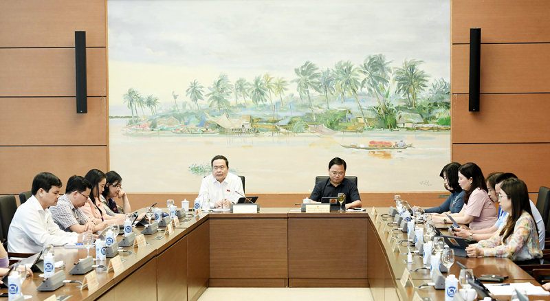 Chủ tịch Quốc hội Trần Thanh Mẫn: Có cơ chế hỗ trợ phù hợp để phát triển công nghiệp dược trong nước -0