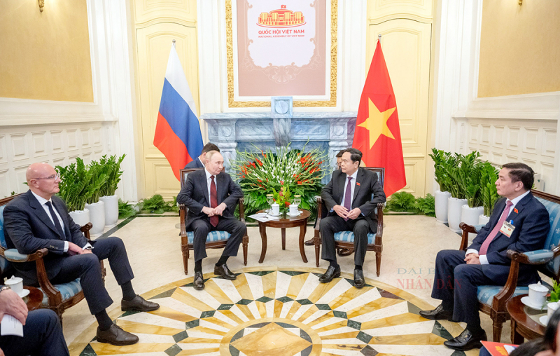 Chủ tịch Quốc hội Trần Thanh Mẫn hội kiến Tổng thống Liên bang Nga Vladimir Putin -0