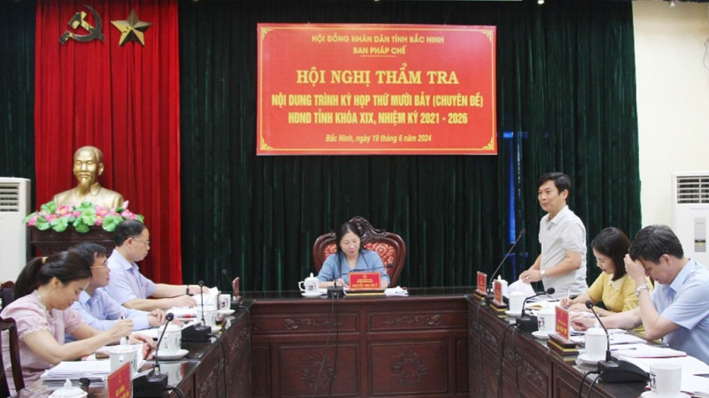 Thẩm tra các nội dung trình Kỳ họp thứ 17 của HĐND tỉnh Bắc Ninh