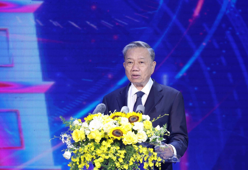 Chủ tịch nước Tô Lâm dự Lễ trao giải Báo chí quốc gia lần thứ XVIII năm 2023 -0