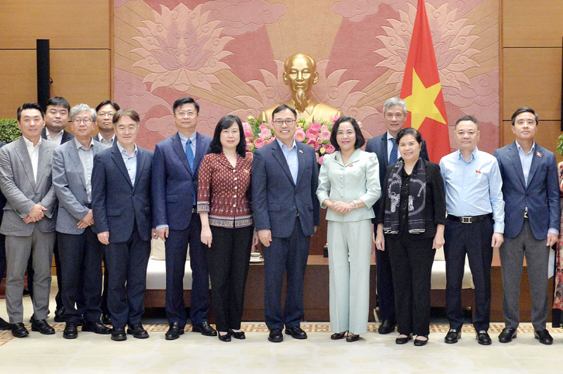 Phó Chủ tịch Quốc hội Nguyễn Thị Thanh gặp mặt Nhóm nghị sĩ hữu nghị Việt Nam - Hàn Quốc -0