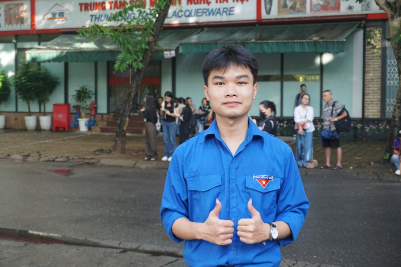 Hà Nội: Thí sinh mổ cấp cứu vì tai nạn gãy chân ngay sát kỳ thi tốt nghiệp THPT -0