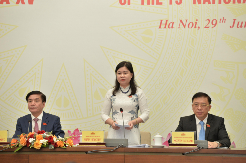 Tổng Thư ký Quốc hội Bùi Văn Cường chủ trì họp báo công bố kết quả Kỳ họp thứ Bảy, Quốc hội khoá XV -3