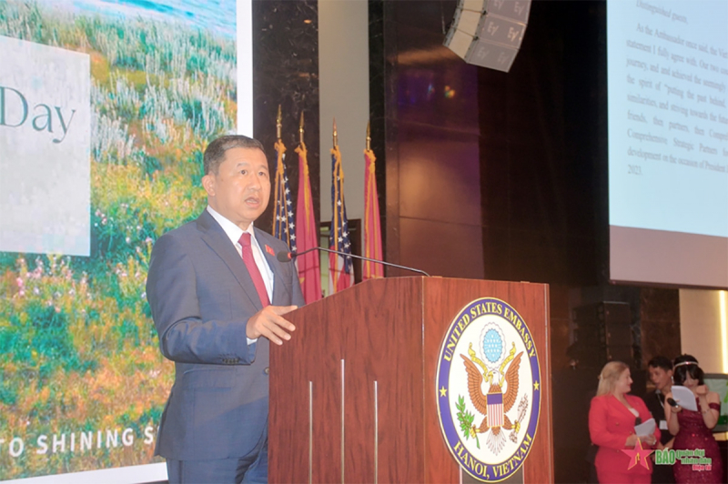 Chủ nhiệm Ủy ban Đối ngoại Vũ Hải Hà dự Lễ kỷ niệm 248 năm Quốc khánh Hoa Kỳ -1