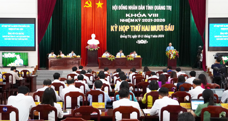 Toàn cảnh kỳ họp. Ảnh: H. Phong