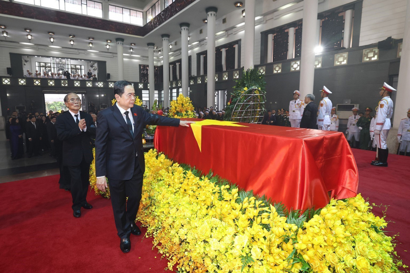 Lãnh đạo Đảng, Nhà nước, Mặt trận Tổ quốc Việt Nam viếng Tổng Bí thư Nguyễn Phú Trọng -2